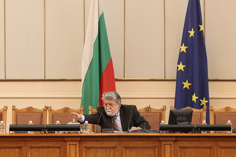 Vejdi Raşidov, 48. Dönem Bulgaristan Halk Meclisi Başkanlığına seçildi