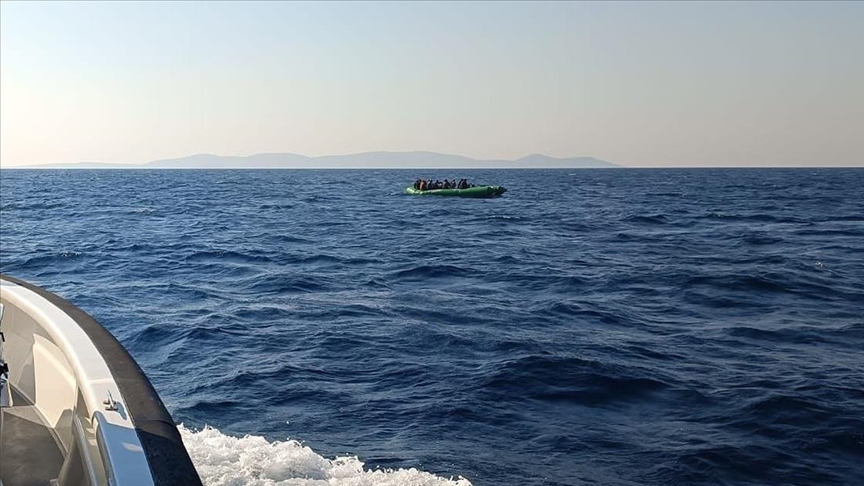 AB’nin yolsuzlukla mücadele ofisine göre Frontex, Yunanistan’ın geri itmelerini örtbas etti