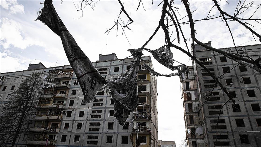 Rus güçlerinden başkent Kiev’in de olduğu Ukrayna’daki kentlere füze saldırısı
