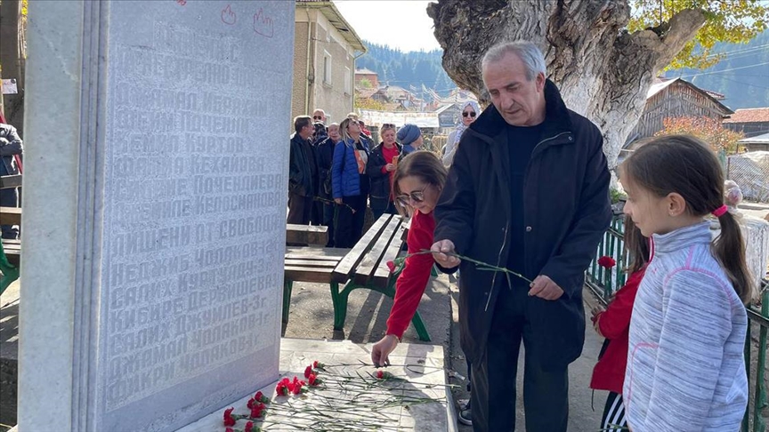 Kocaeli’deki göçmenler Bulgaristan’daki soydaşlarının acılarını unutturmama mücadelesi veriyor