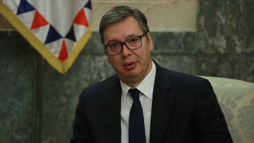 Sırp lider Vucic: Rus petrol fiyatının sınırlandırılması kararı 1 Aralık’a ertelendi