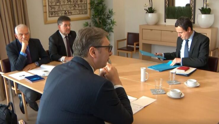 Kosova Başbakanı Kurti ile Sırbistan Cumhurbaşkanı Vucic bir araya geldi