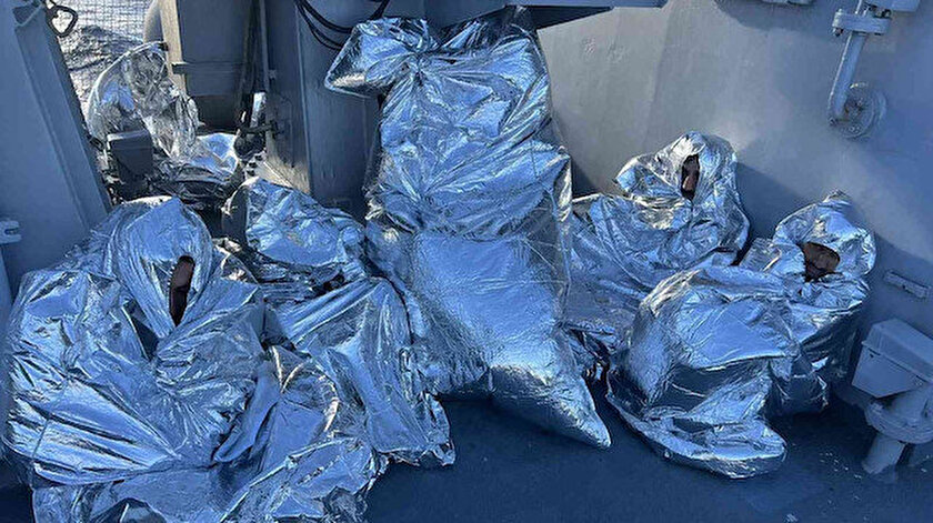 Yunanistan’da göçmen teknesi battı: 9 kişi kurtarıldı onlarca kişi kayıp
