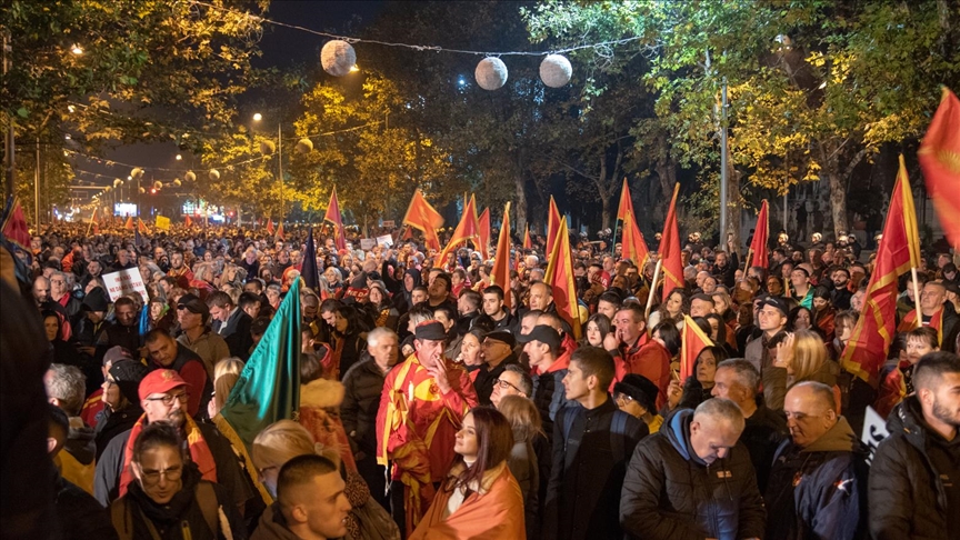 Karadağ’da erken genel seçim talebiyle düzenlenen gösteriler devam ediyor
