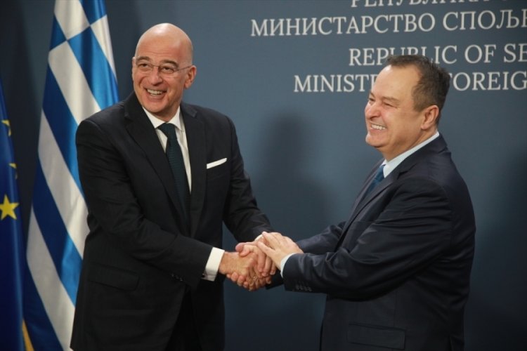 Yunanistan Dışişleri Bakanı Dendias, Sırp mevkidaşı Dacic ile görüştü