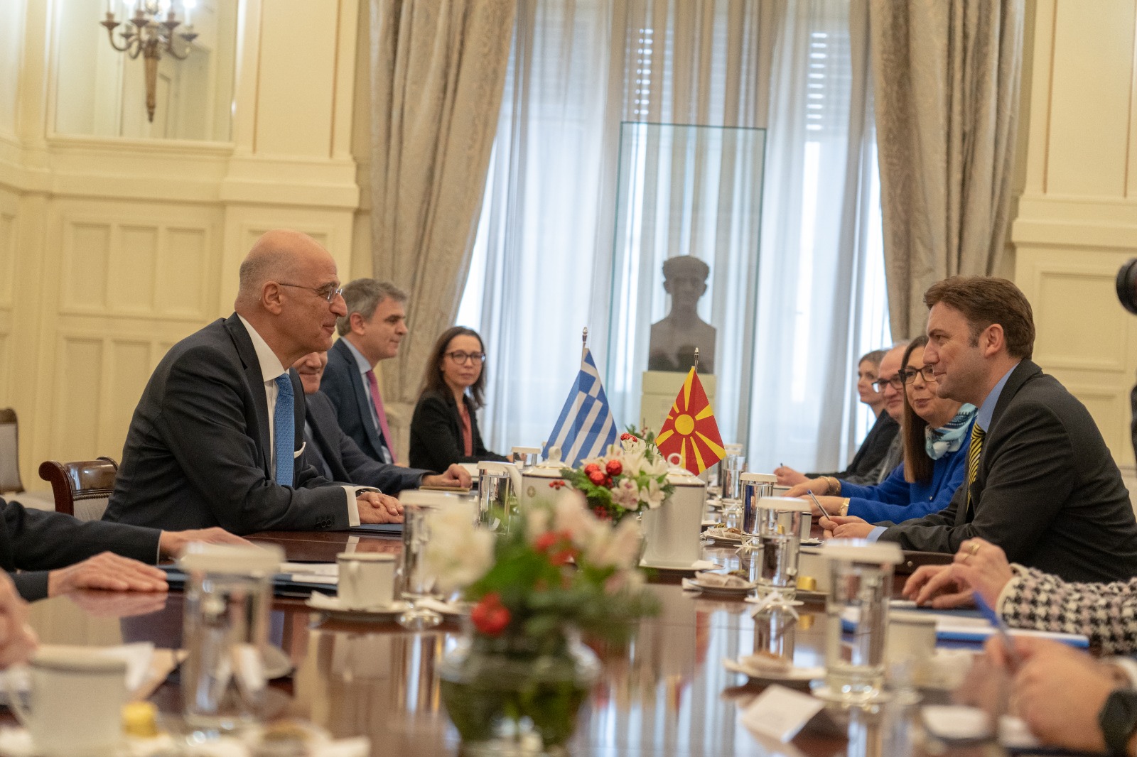 Osmani-Dendias: K. Makedonya ile Yunanistan arasındaki ilişkiler iyi komşuluk örneğidir