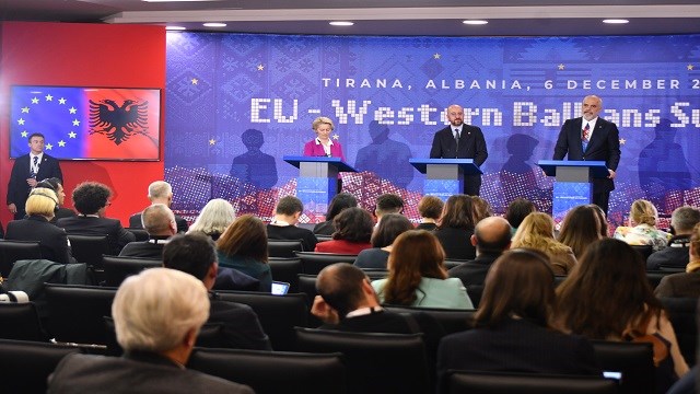 Arnavutluk’ta düzenlenen AB-Batı Balkanlar Zirvesi sona erdi