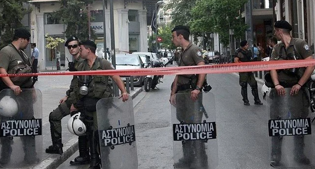 Yunanistan’da banka soyguncusu albay çıktı