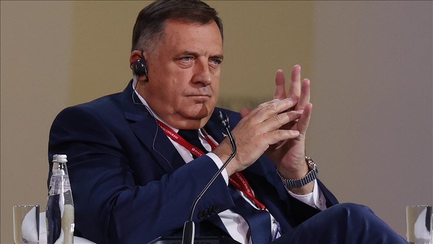 Bosnalı Sırp lider Dodik, Kosova’nın tanınmasına asla izin vermeyeceğini söyledi