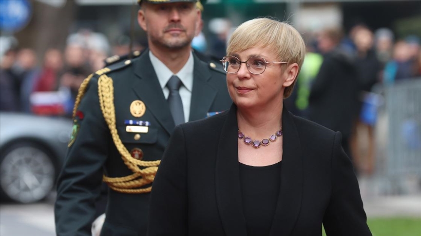 Slovenya’nın ilk kadın Cumhurbaşkanı Pirc Musar, yemin ederek görevine başladı