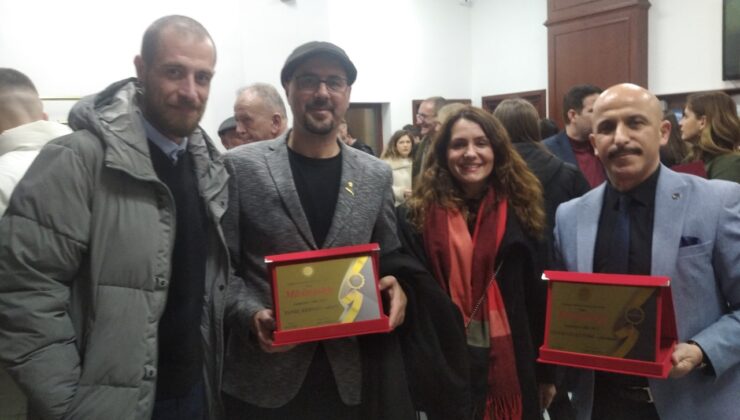Kosova’da 2022 yılının sanatçıları, kültür, spor ve gençlik ödülleri sahiplerini buldu