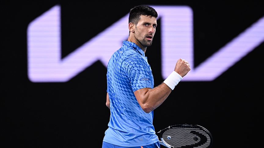 Djokovic, Avustralya Açık’ta çeyrek finale yükseldi
