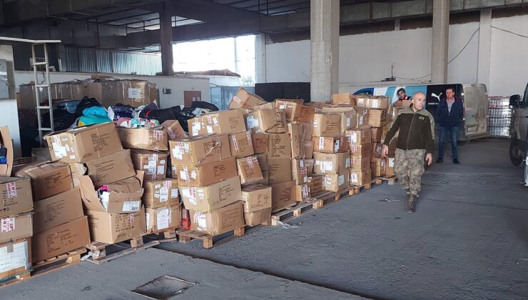 “Nsport Kosova” şirketinden depremzedelere 100 bin avroluk giysi yardımı