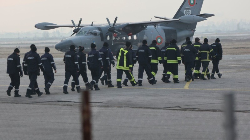 Bulgaristan’dan 20 kişilik arama kurtarma ekibi Türkiye’ye gitti