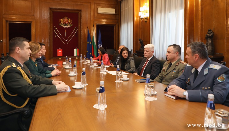 Bulgaristan Savunma Bakanı Stoyanov: Türkiye’ye gerekli yardımı sağlamaya devam etmeye hazırız