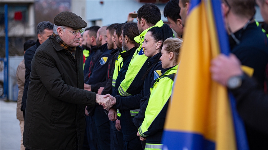 Bosna Hersek’ten Türkiye’ye giden arama kurtarma ekipleri ülkelerine döndü