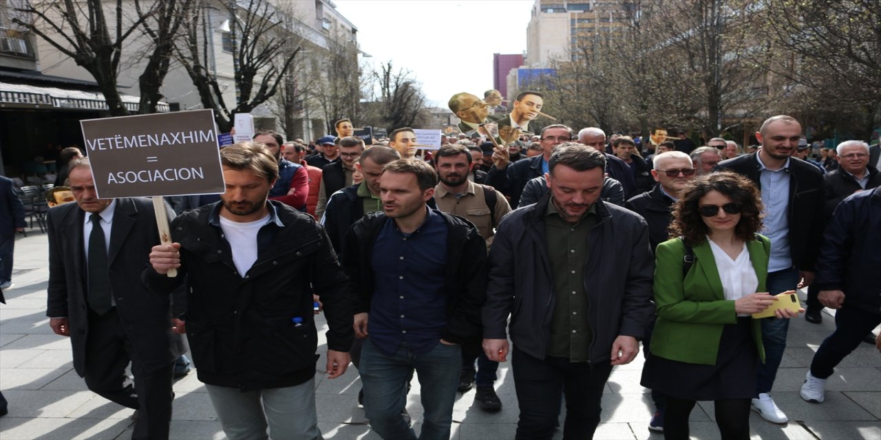 Kosova’da “Ohri anlaşması” karşıtı gösteri düzenlendi