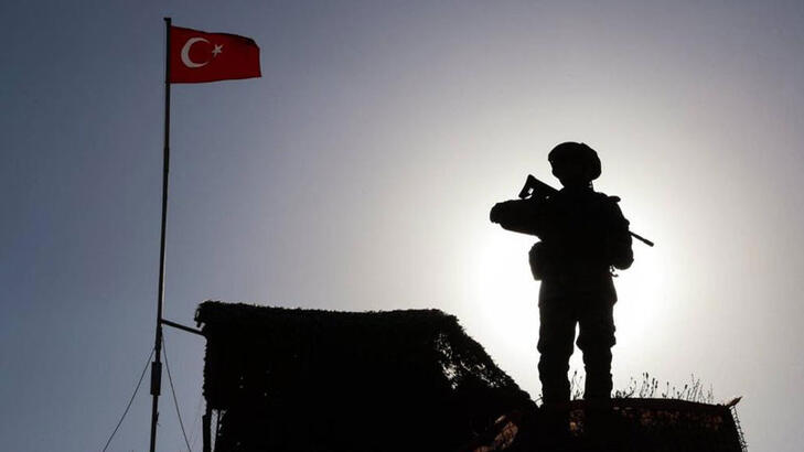 MSB: Yunanistan’dan gönderilen 5’i FETÖ, 1’i PKK mensubu 20 kişi yakalandı