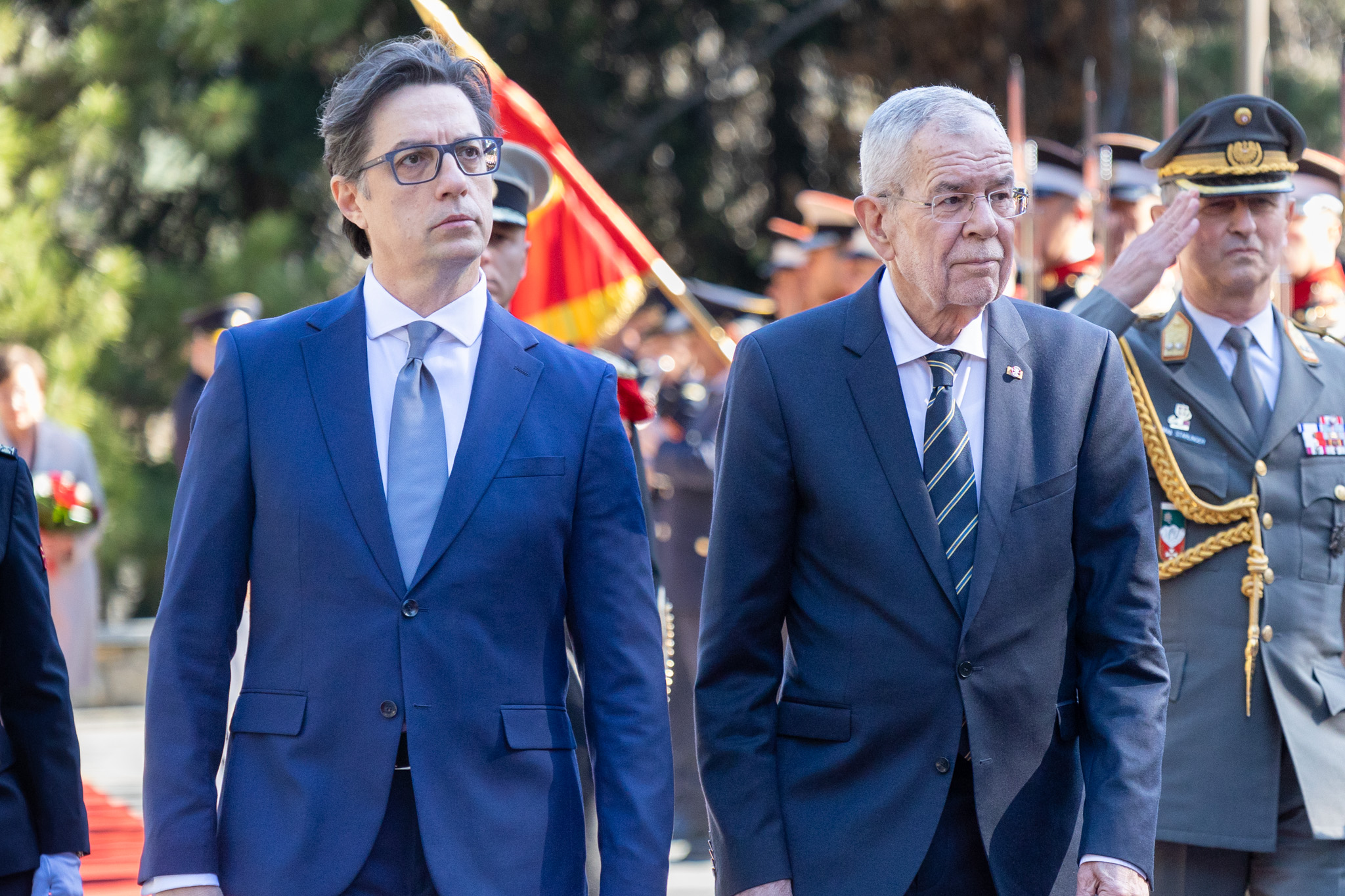 Cumhurbaşkanı Pendarovski, Avusturyalı mevkidaşı Van der Bellen’i resmi törenle karşıladı
