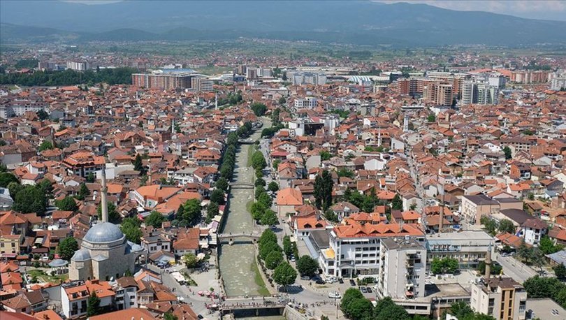 Kosova Başbakanı Kurti’den, Kosovalı Sırplara ‘seçimlere katılım’ çağrısı