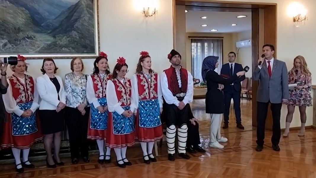 Ankara’daki Bulgaristan Büyükelçiliği’nden Türkiye’deki üç Balkan göçmenleri derneğine ödül