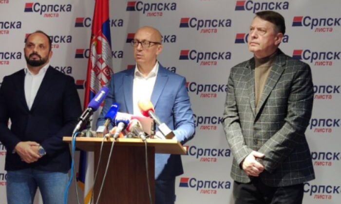 Kosova’daki Sırp partisi, Vuçiç’ten diyalogdan çekilmesini istedi