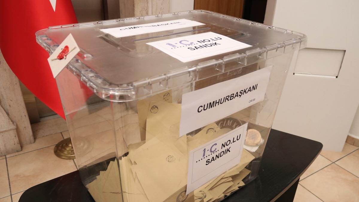 Arnavutluk’ta, Türkiye’deki Cumhurbaşkanı Seçimi’nin 2. tur oylaması tamamlandı