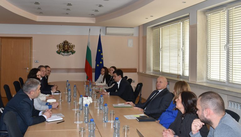 Bulgaristan Ekonomi ve Sanayi Bakanlığı’nda döngüsel ekonomiye geçiş tartışıldı