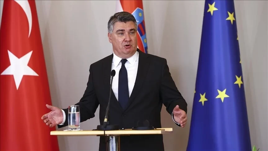 Hırvatistan Cumhurbaşkanı Bosnalı Hırvatlara yardım edeceğini belirtti