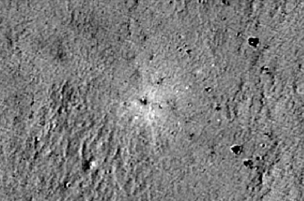 NASA, ilk Japon “özel sektör” uzay aracının Ay yüzeyindeki enkazını tespit etti