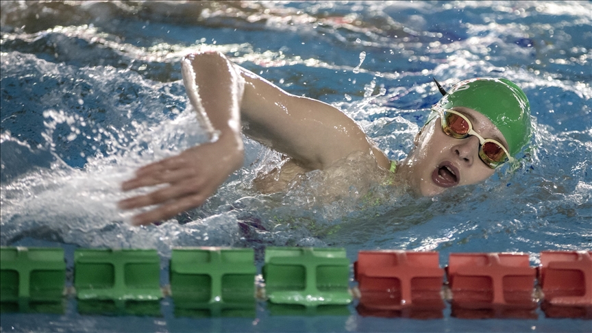 Bosna Hersekli genç yüzücüler Avrupa Şampiyonası’na Erzurum’da hazırlanıyor