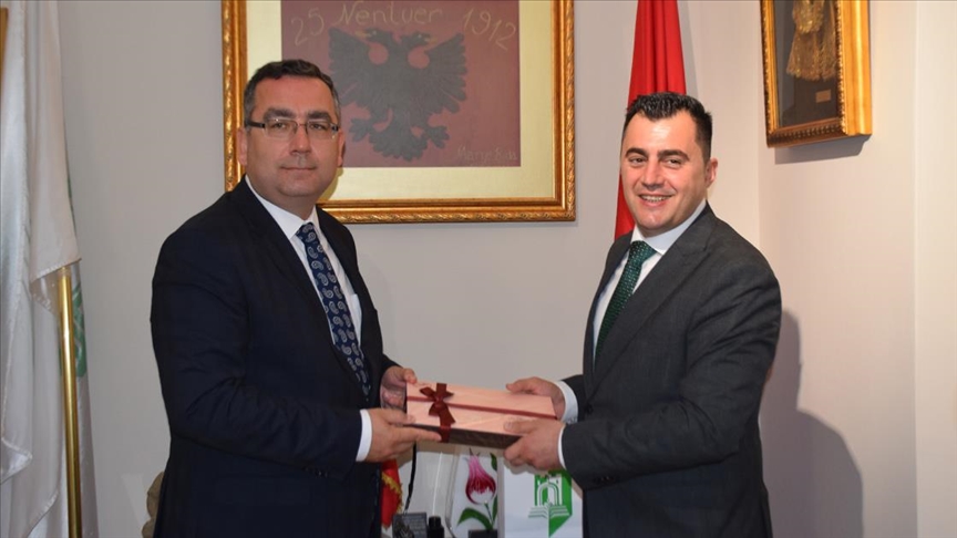 Türkiye’nin Tiran Büyükelçisi Elbasan ilini ziyaret etti