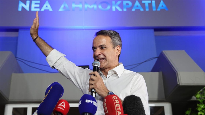 Yunanistan’da seçim, Miçotakis’in zaferi ve aşırı sağın yükselişiyle sonuçlandı