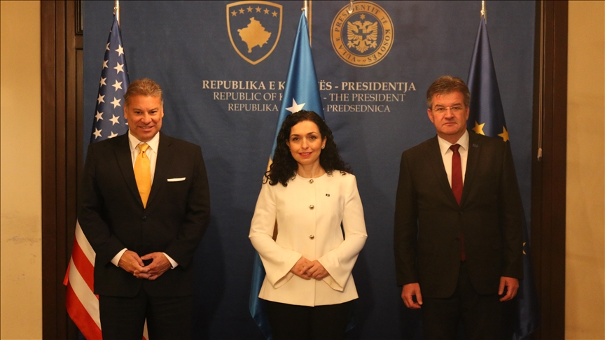 Kosova Cumhurbaşkanı Osmani, AB ve ABD temsilcileriyle görüştü