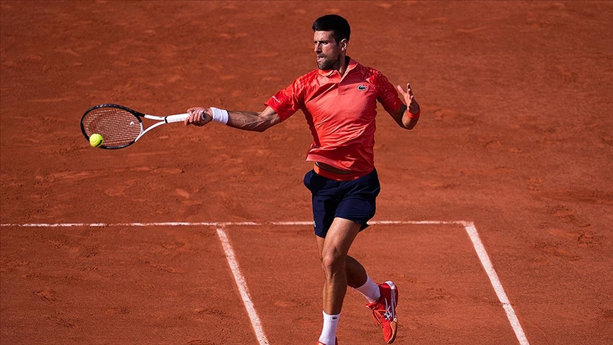 Fransa Açık’ta Sırp tenisçi Djokovic finale yükseldi