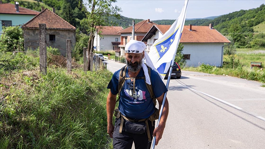 Dizdarevic, Srebrenitsa soykırımı kurbanları anısına Fransa’dan Bosna Hersek’e yürüyerek ulaştı