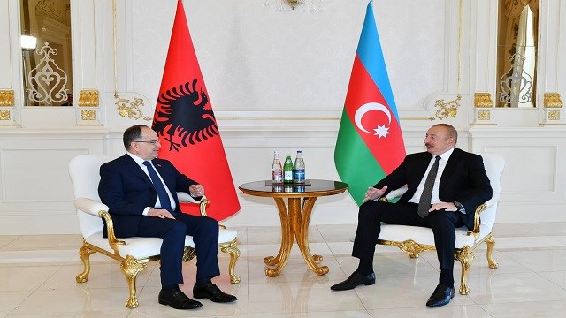 Arnavutluk Cumhurbaşkanı Begaj, Bakü’de Azerbaycan Cumhurbaşkanı Aliyev’le görüştü