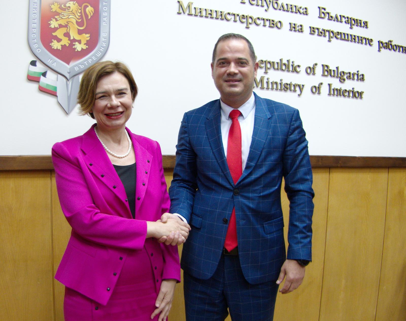 Bulgaristan İçişleri Bakanı Stoyanov, Türkiye’nin Sofya Büyükelçisi Sekizkök ile görüştü