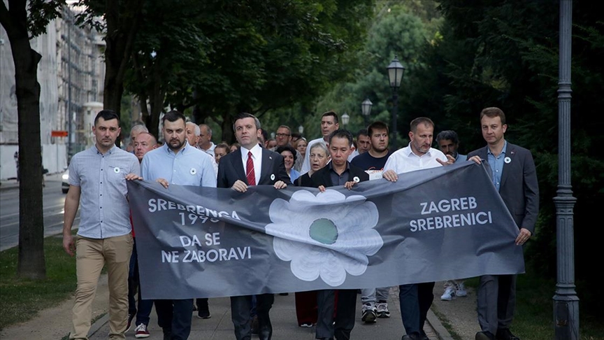 Srebrenitsa soykırımının kurbanları Hırvatistan’da anıldı