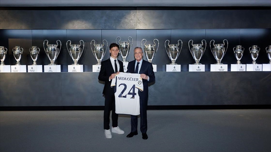 Real Madrid, yeni transferi Arda Güler’i tanıttı