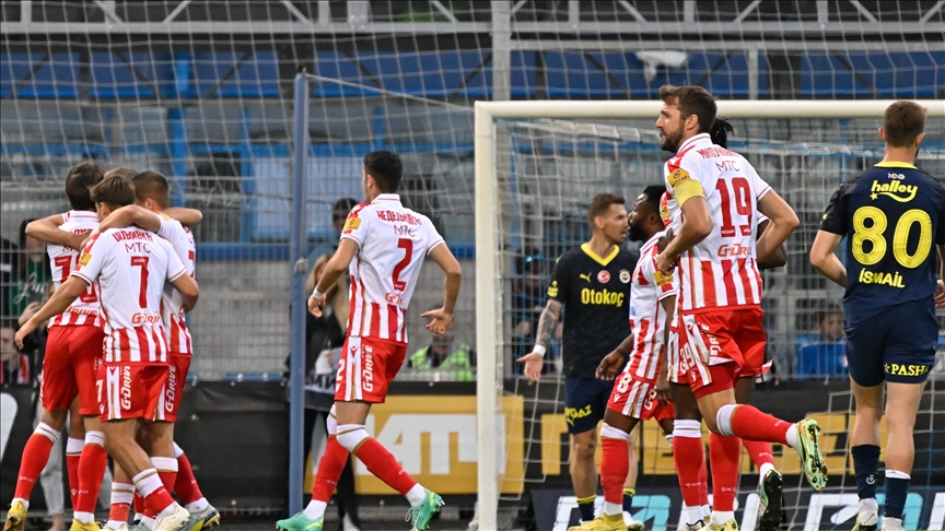 Fenerbahçe, Sırbistan ekibi Kızılyıldız’a 3-1 mağlup oldu