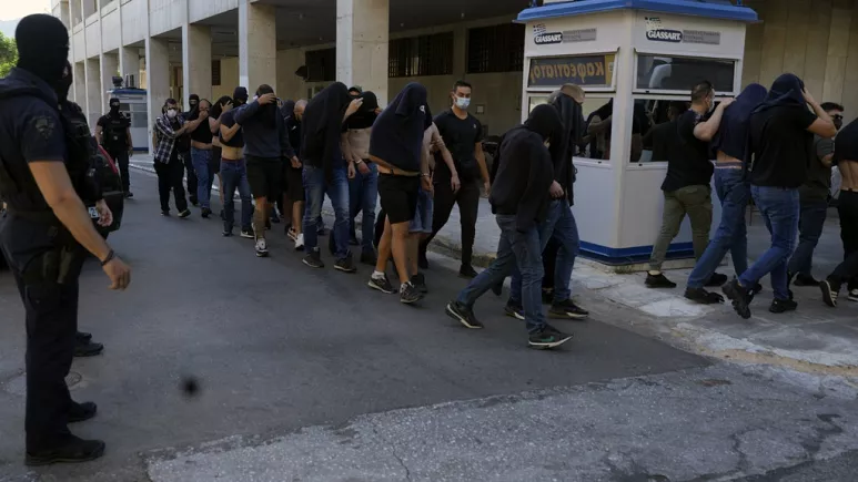 Yunanistan’da bir taraftarın öldürüldüğü olayla ilgili 100’e yakın Hırvat’a cinayet suçlaması