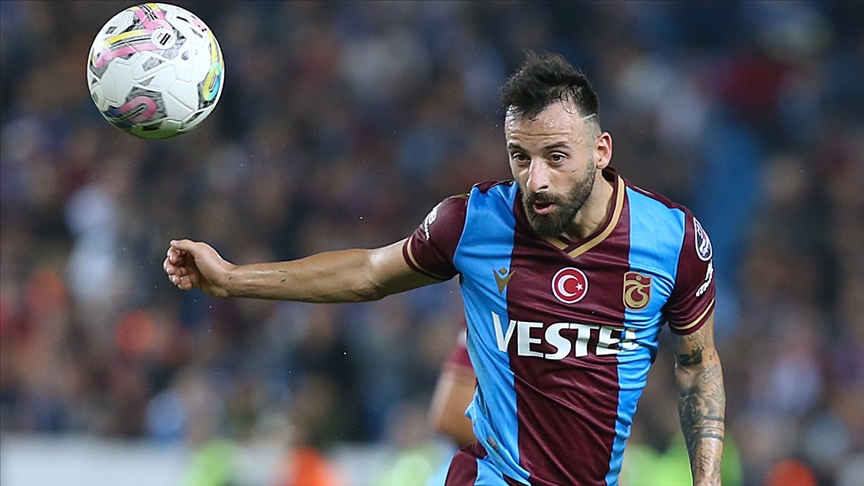 Trabzonspor, Yunan futbolcu Siopis’in sözleşmesini feshetti