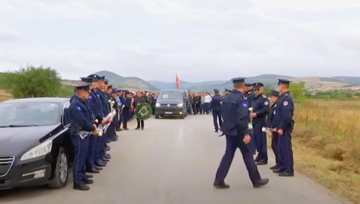 Polis memuru Afrim Bunjaku devlet töreniyle toprağa verildi