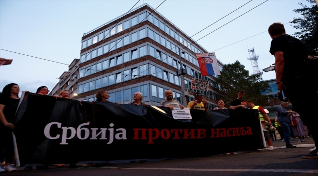 Sırbistan’daki şiddet karşıtı gösterilerin 20’ncisi düzenlendi