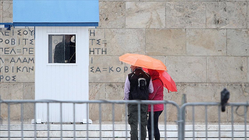 Yunanistan’da kötü hava koşulları ve sel tehlikesi devam edecek