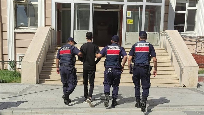 Edirne’de Yunanistan’a kaçmaya çalışan 23 terör örgütü mensubu yakalandı