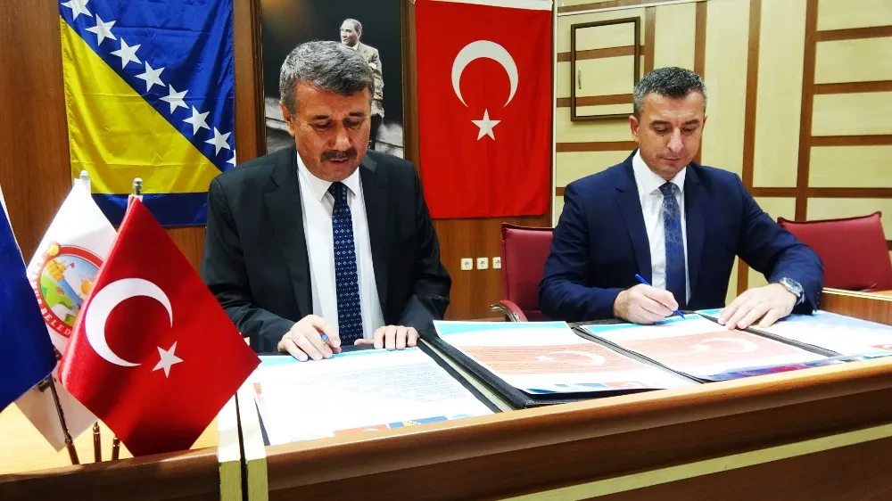Mersin ve Bosna Hersek’in Konjic Belediyesi arasında kardeş kent protokolü imzalandı