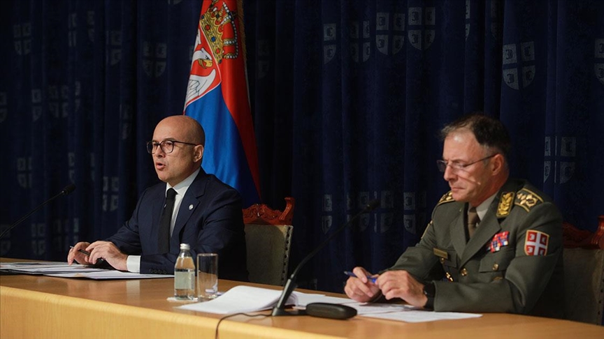 Sırbistan, Kosova sınır hattındaki ordu mensuplarının sayısını azalttığını duyurdu