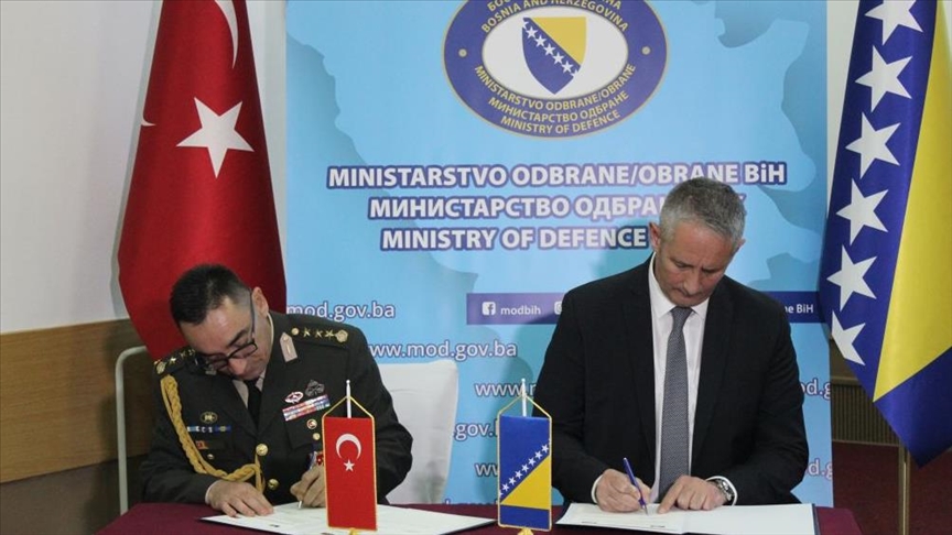 Türkiye’den Bosna Hersek savunmasına destek